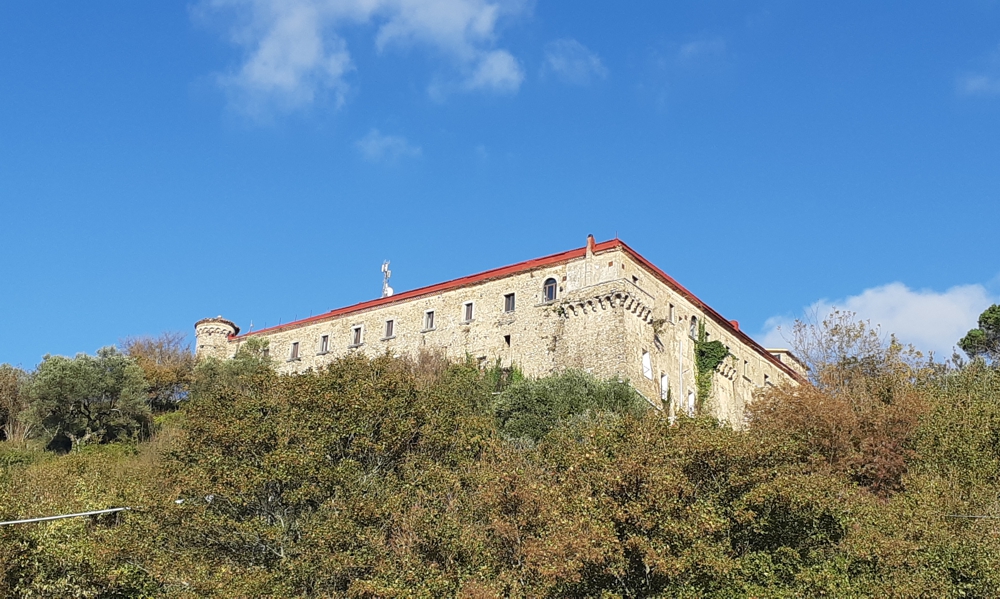 Mercato Convento S. Maria del Carmine